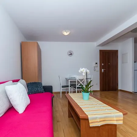 Vlado Appartement