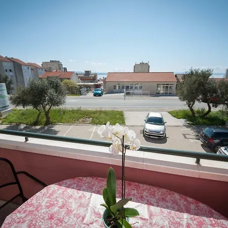 Vlado Appartement *