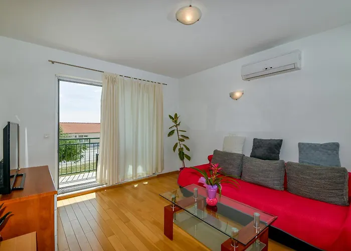 Appartamento Vlado Makarska